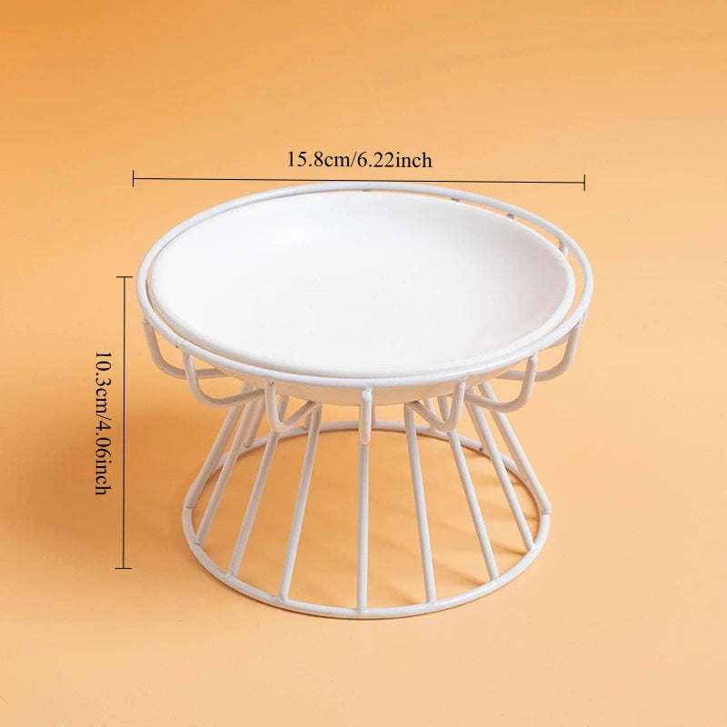 Size guide: 15.8 cm plate on a 10.5 cm stand