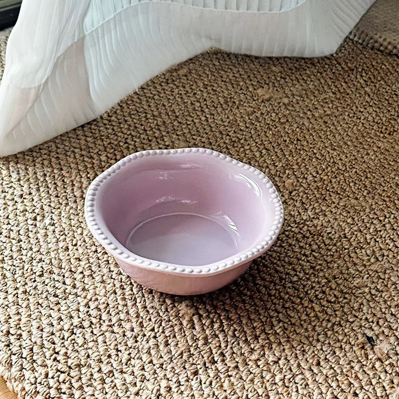 Plain lilac ceramic bowl